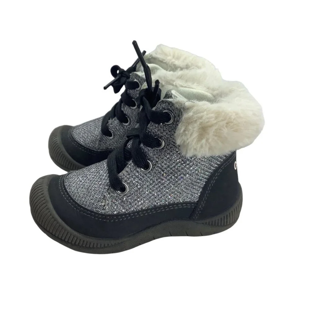 OshKosh B'Gosh Faux Fur Lined‎ Joyita Fashion Boots Toddler Girl 6 Silver White